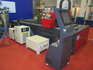 500W 1500 एक्स 3000 सीएनसी शीट प्लेट के लिए फाइबर लेजर काटने की मशीन