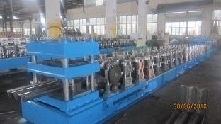 45kw मुख्य मोटर शक्ति रेलिंग इलेक्ट्रिक नियंत्रण कैबिनेट के साथ मशीन बनाने रोल