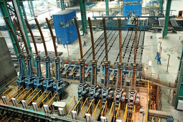 सीधे हाथ कास्ट R8M सीसीएम सतत कास्टिंग मशीन, 60T / 8 किस्में